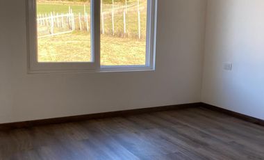 ESTUPENDA VISTA, EXCELENTE CONECTIVIDAD CERCANO A CASTRO