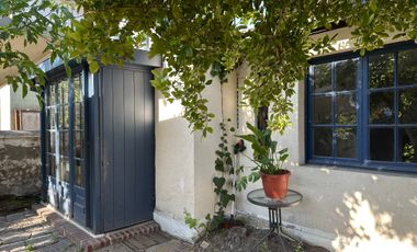 HERMOSA Y AMPLIA CASA EN PROVIDENCIA