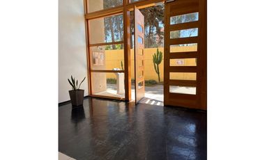 SE VENDE DEPARTAMENTO EN CONDOMINIO DON LEONIDAS