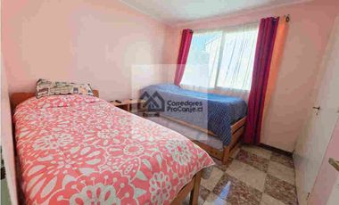 VENTA - JAVIERA CARRERA SUR - 4D 2B 3E - LA REINA