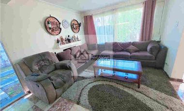 VENTA - JAVIERA CARRERA SUR - 4D 2B 3E - LA REINA