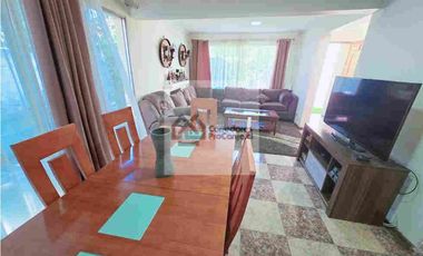 VENTA - JAVIERA CARRERA SUR - 4D 2B 3E - LA REINA