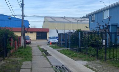 GRAN CASA EN VENTA A SOLO PASOS DE HOSPITAL HIGUERAS