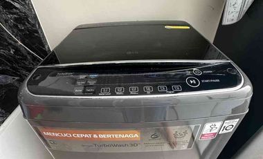 Disewakan rumah 2lantai Grand Pakuwon Furnish