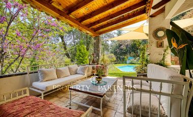 Casa colonial en condominio El Arrayán