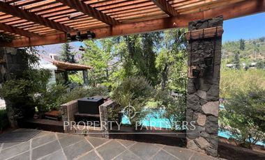 Casa colonial en condominio El Arrayán