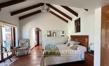 Casa colonial en condominio El Arrayán