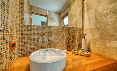 Casa colonial en condominio El Arrayán