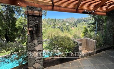 Casa colonial en condominio El Arrayán