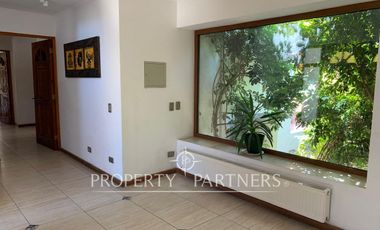 Hermosa Casa con Piscina y jardin formado