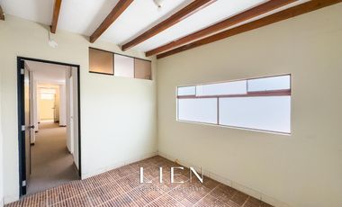 Departamento de amplias dimensiones y terraza enorme en Surco
