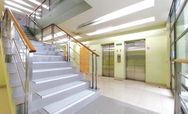 Edificio Equipado Oficinas Ascensores Venta Quinta Normal