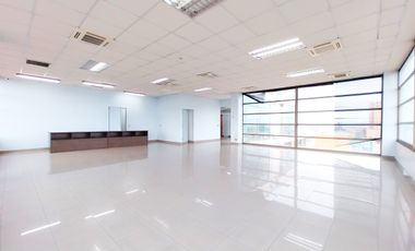 Edificio Equipado Oficinas Ascensores Venta Quinta Normal