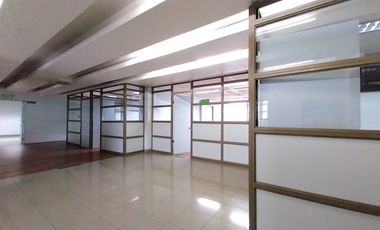 Edificio Equipado Oficinas Ascensores Venta Quinta Normal