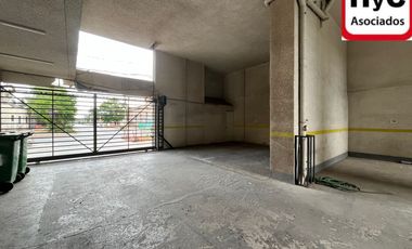 VISTA DESPEJADA ORIENTE 3 HABITACIONES 1 BAÑO 1 ESTACIONAMIE