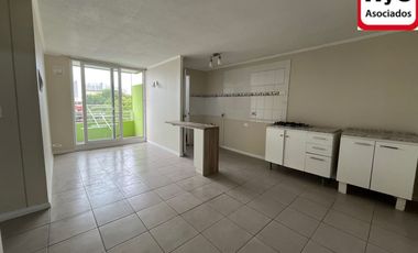 VISTA DESPEJADA ORIENTE 3 HABITACIONES 1 BAÑO 1 ESTACIONAMIE