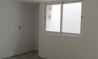 CASA EN VENTA EN VALLE DE LOS PINOS