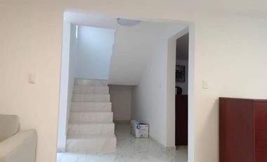 CASA EN VENTA EN VALLE DE LOS PINOS