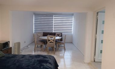 CASA EN VENTA EN VALLE DE LOS PINOS