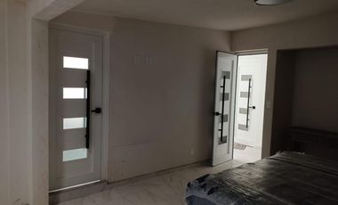 CASA EN VENTA EN VALLE DE LOS PINOS