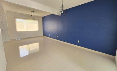 CASA EN VENTA EN BOSQUE ESMERALDA