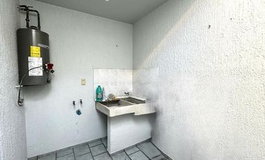 Casa en Colonia Mirador del Sol a 1.5 cuadras de Av. Moctezuma y Av. Patria