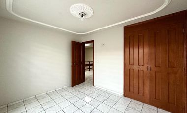 Casa en Colonia Mirador del Sol a 1.5 cuadras de Av. Moctezuma y Av. Patria