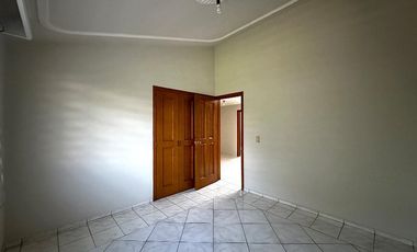 Casa en Colonia Mirador del Sol a 1.5 cuadras de Av. Moctezuma y Av. Patria