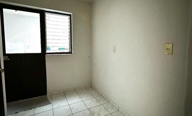Casa en Colonia Mirador del Sol a 1.5 cuadras de Av. Moctezuma y Av. Patria