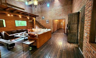 CASA EN RENTA CERCA DEL CLUB DE GOLF AVÁNDARO