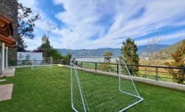 CASA EN RENTA EN VALLE DE BRAVO