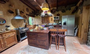 FINCA EN RENTA EN LAS JOYAS