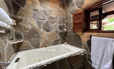 FINCA EN RENTA EN LAS JOYAS