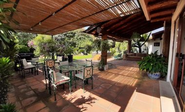 CONTEMPORANEA CASA EN RENTA, SAN ANTONIO VALLE DE BRAVO