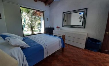 CONTEMPORANEA CASA EN RENTA, SAN ANTONIO VALLE DE BRAVO