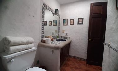 CONTEMPORANEA CASA EN RENTA, SAN ANTONIO VALLE DE BRAVO