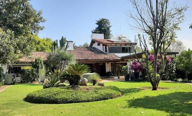 CONTEMPORANEA CASA EN RENTA, SAN ANTONIO VALLE DE BRAVO