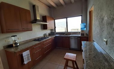 CASA EN RENTA EN SAN ANTONIO VALLE DE BRAVO