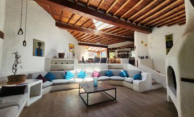 CASA EN RENTA EN VALLE DE BRAVO