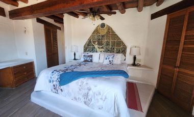 CASA EN RENTA EN VALLE DE BRAVO