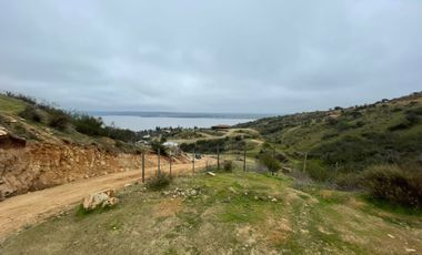 Casa en Las Balsas, vista al Lago Rapel