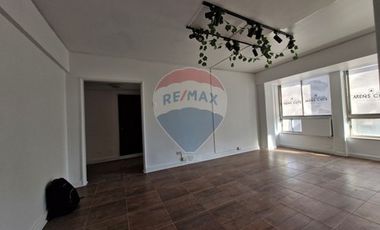 OFICINA CENTRO SANTIAGO GALERIA