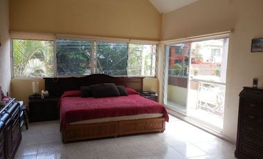 Casa en Fraccionamiento Burgos Bugambilias, 4 recamaras