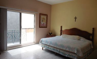 Casa en Fraccionamiento Burgos Bugambilias, 4 recamaras