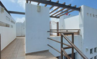 Departamento amueblado en RENTA 72 m2 en 1er piso, 3 recamaras, 2 baño y 1 cajón