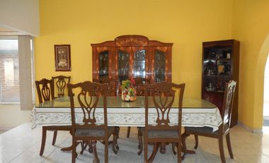 Residencia  en venta Fraccionamiento Burgos Bugambilias, de  4 recamaras