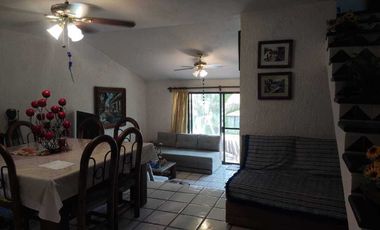 Casa en condominio en venta en Fraccionamiento Burgos, Temixco, Morelos.