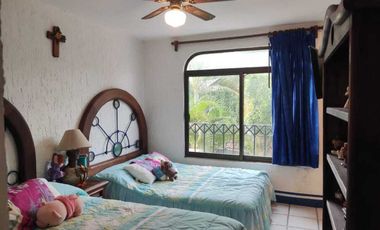 Casa en condominio en venta en Fraccionamiento Burgos, Temixco, Morelos.