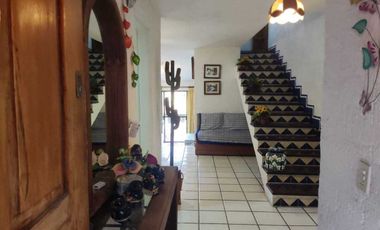 Casa en condominio en venta en Fraccionamiento Burgos, Temixco, Morelos.