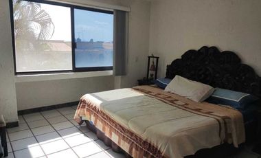 Departamento amueblado en renta en el Club de Tenis Burgos, Temixco, Morelos.